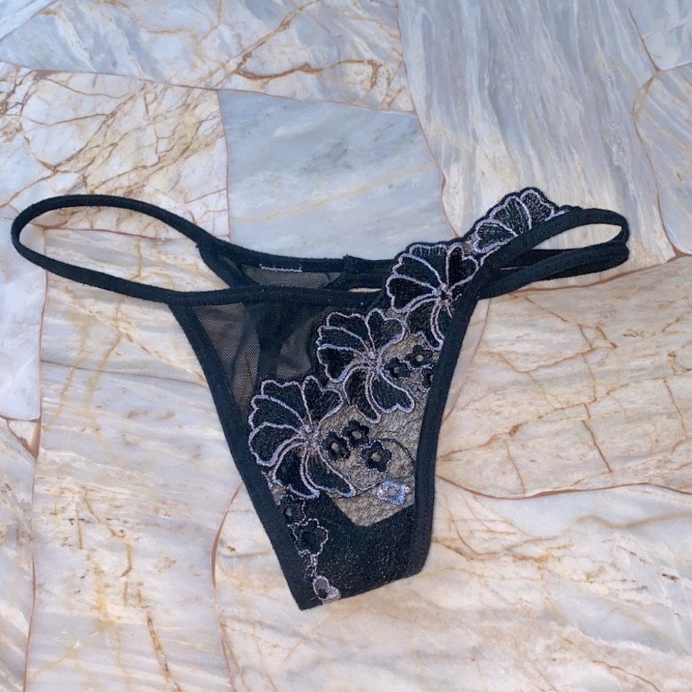 Rare Vintage Thong Panty V-String Panties XS‎